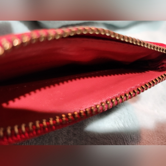 613. Dooney & Bourke coin purse - Picture 5 of 5